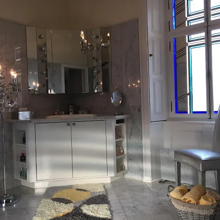 B&B Castle Hollywood 4* Amorbach