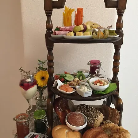Oda ve Kahvaltı B&B Castle Hollywood 4*